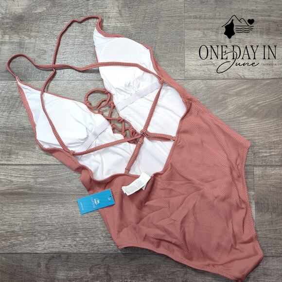 Cupshe Ribbed Lace Up Front Swimsuit Size L - Picture 7 of 7